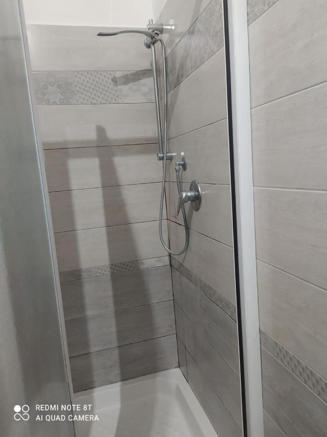 Casa Vacanza Indaco Fiumicino Zewnętrze zdjęcie